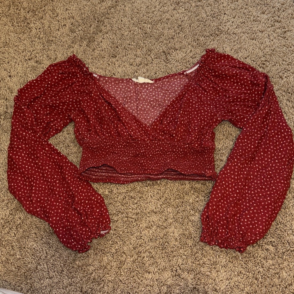 La Hearts Red Ditsy Smocked Long-Sleeve Crop Top